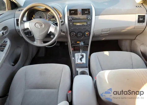 2010 Toyota Corolla Base z USA, uszkodzony, nr VIN 2T1BU4EE4AC348917